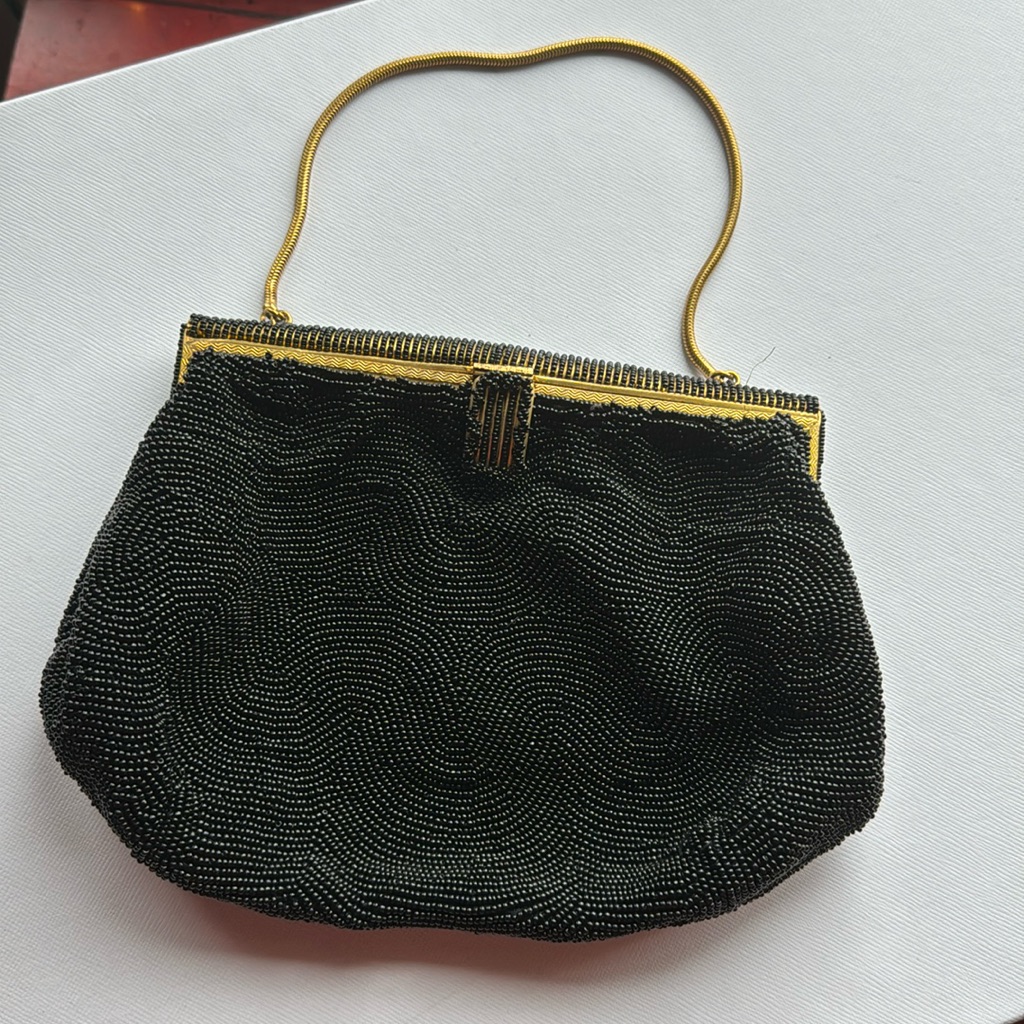 Vintage Calvaire New York Beaded Purse. Made In France.